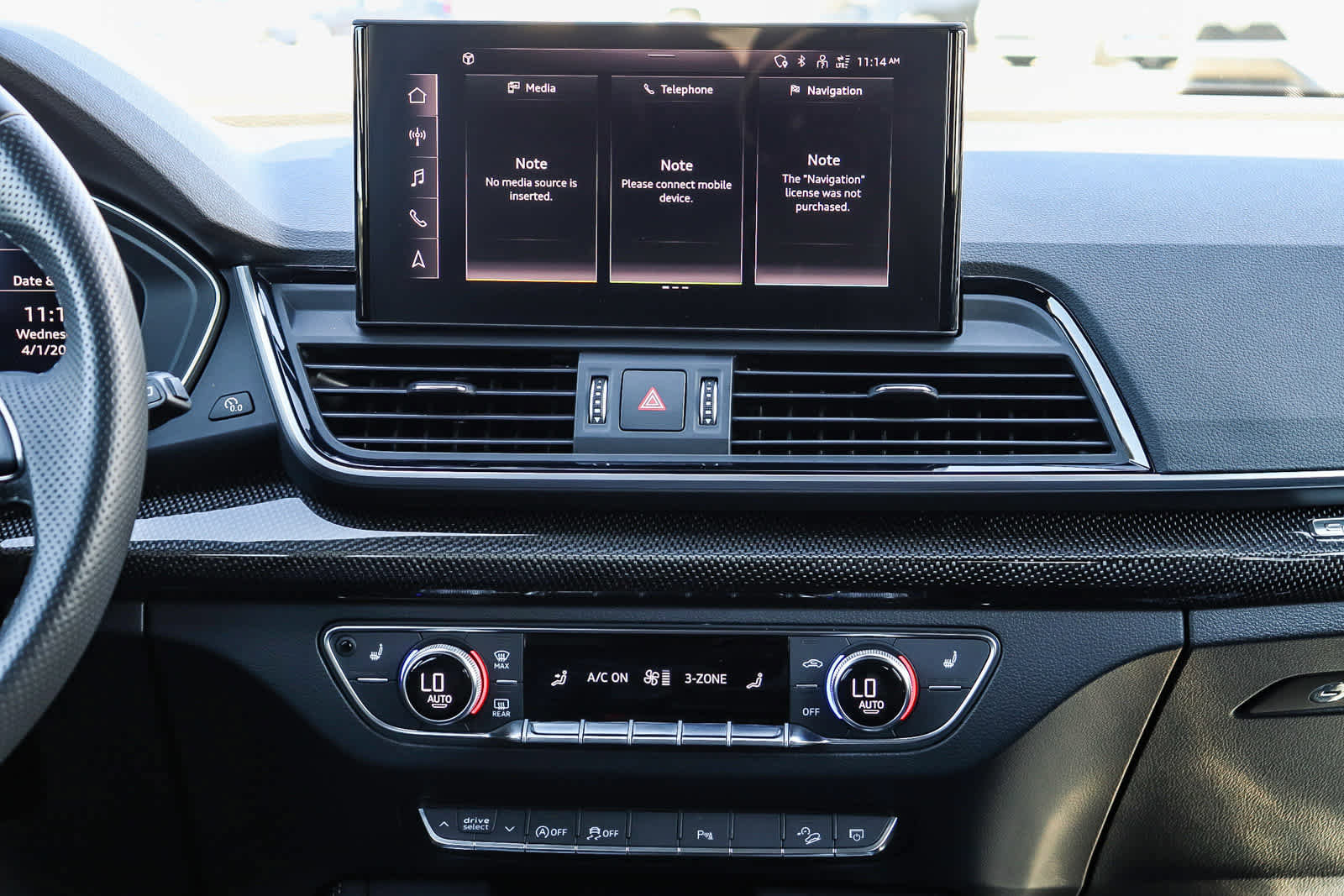 Used 2024 Audi SQ5 Premium Plus w/ Premium Plus Package image 17