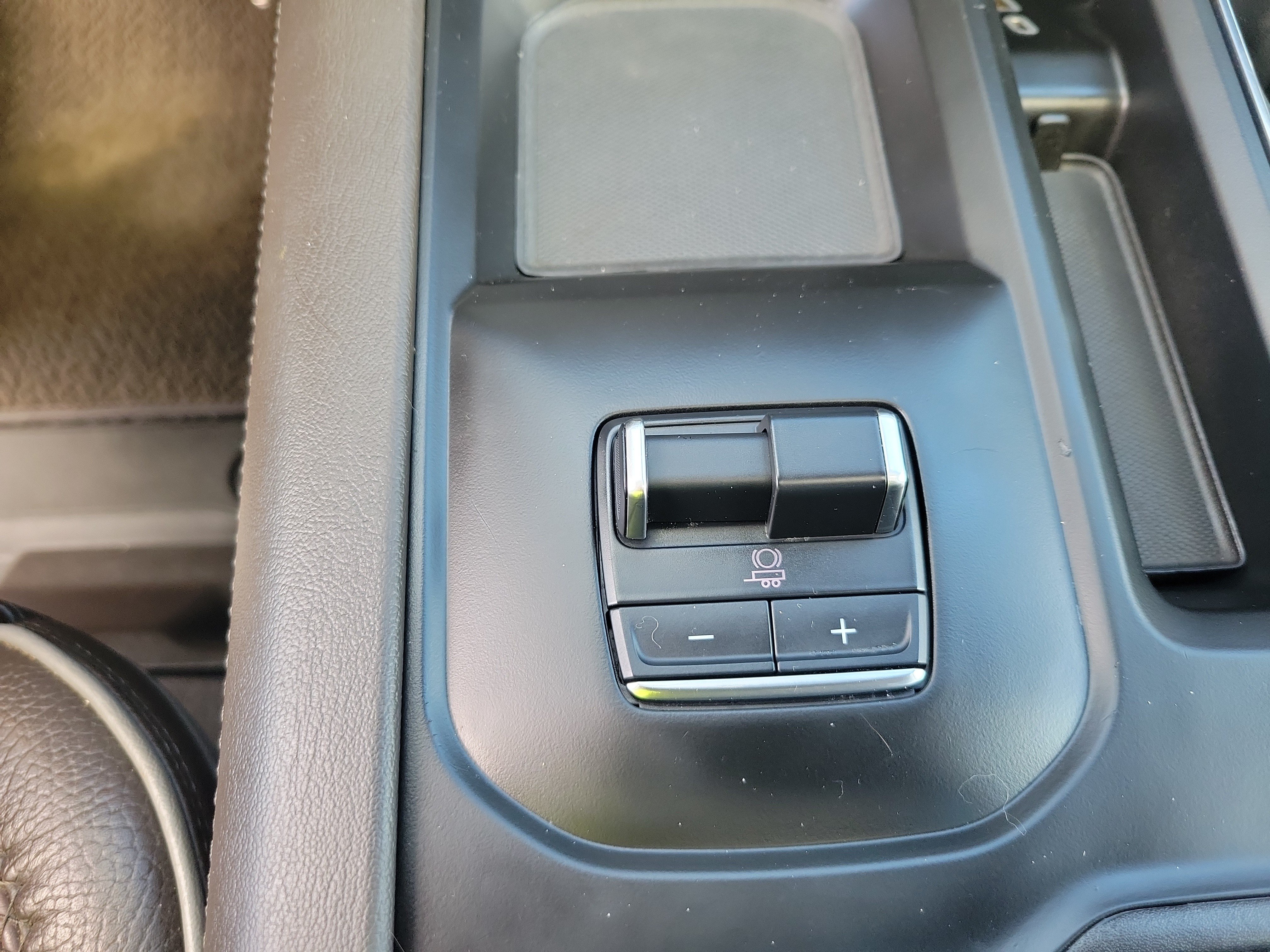 Used 2024 GMC Sierra 2500 Denali w/ Denali Reserve Package AWD/4WD image 32