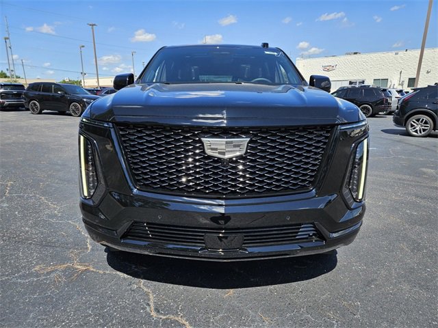 New 2025 Cadillac Escalade ESV Sport Platinum w/ LPO, ONYX Package image 6
