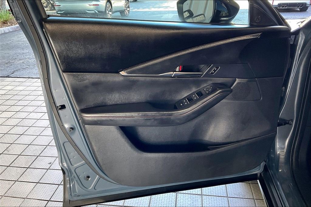 Used 2025 MAZDA CX-30 AWD 2.5 S w/ Preferred Package image 2