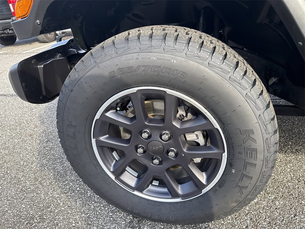 Used 2022 Jeep Gladiator Overland w/ Popular Equipment Package image 11