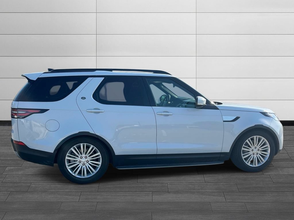 Used 2019 Land Rover Discovery HSE Luxury AWD/4WD image 6