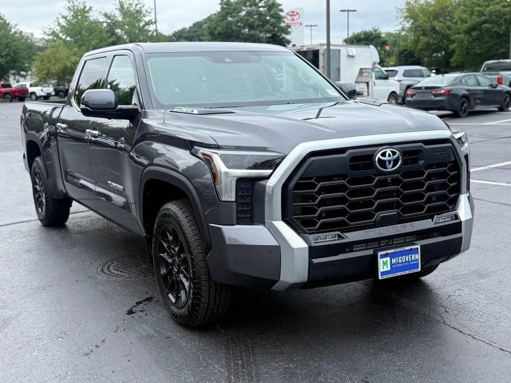 Certified 2023 Toyota Tundra Limited w/ TRD Off-Road Package AWD/4WD image 11