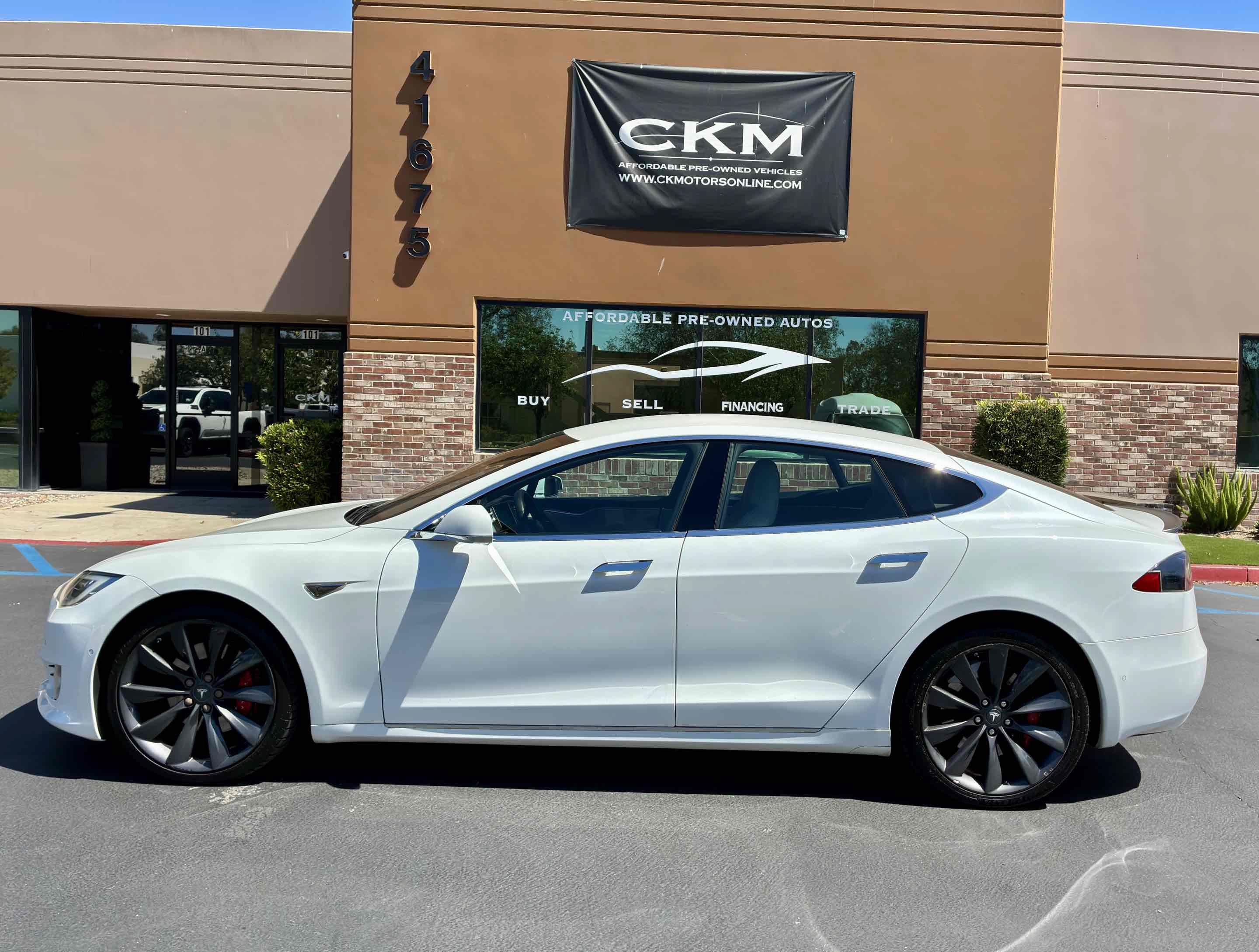 Used 2016 Tesla Model S 90D AWD/4WD image 3