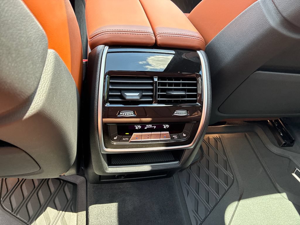 New 2026 BMW X5 xDrive40i w/ Executive Package AWD/4WD image 20