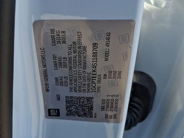 Used 2025 Chevrolet Colorado Trail Boss image 23