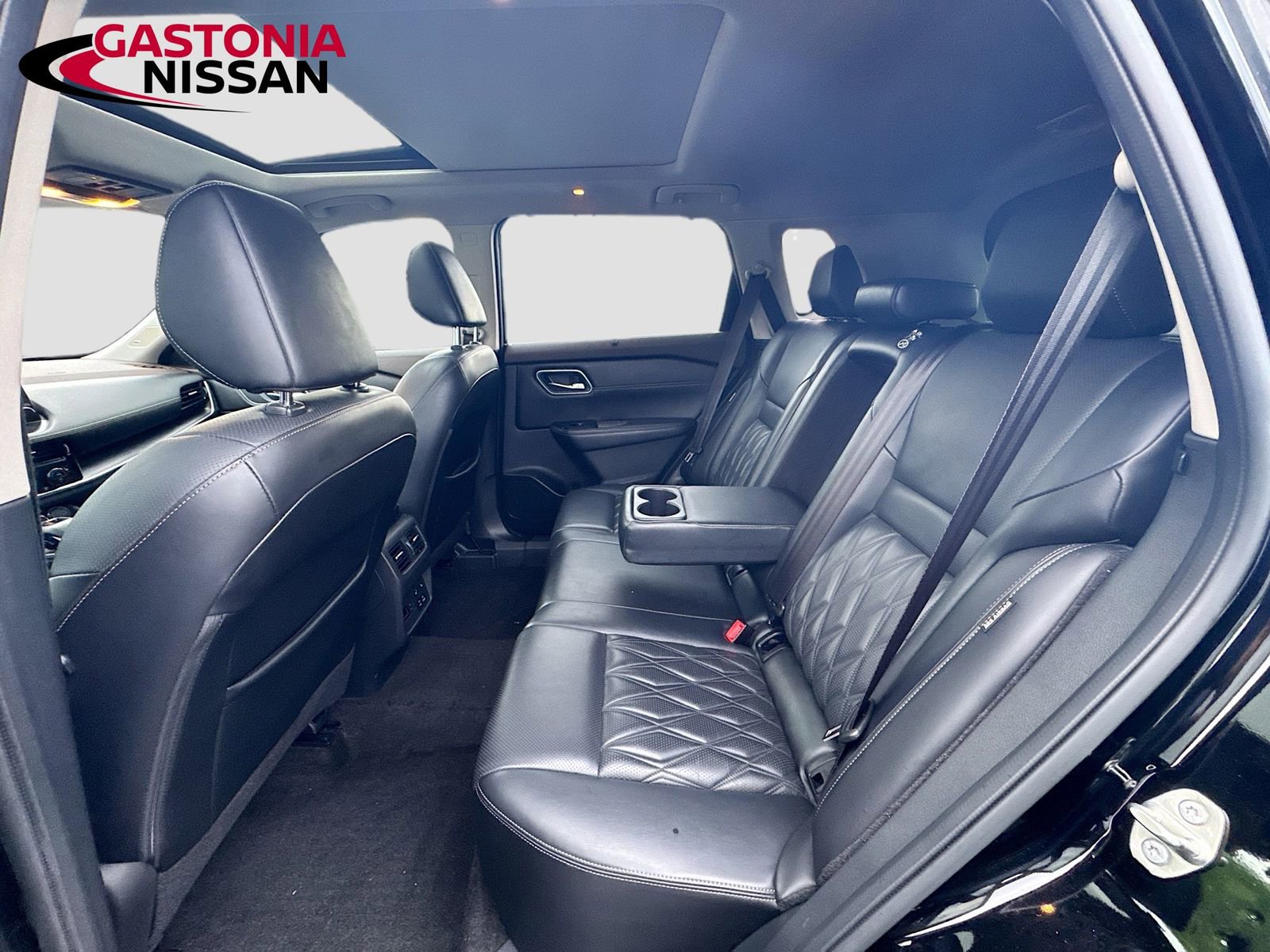 Used 2021 Nissan Rogue Platinum AWD/4WD image 33
