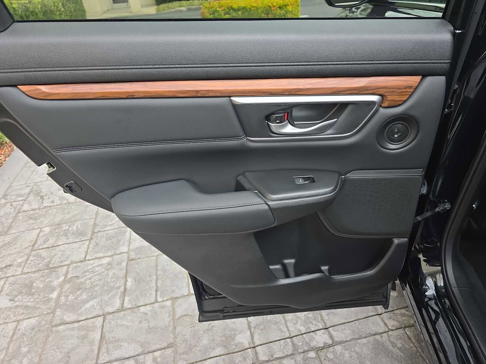 Used 2021 Honda CR-V Touring image 10