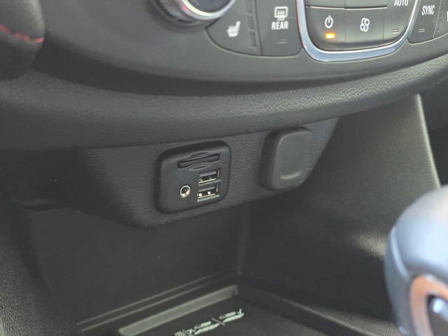 Certified 2023 Chevrolet Traverse RS w/ LPO, Floor Liner Package image 31