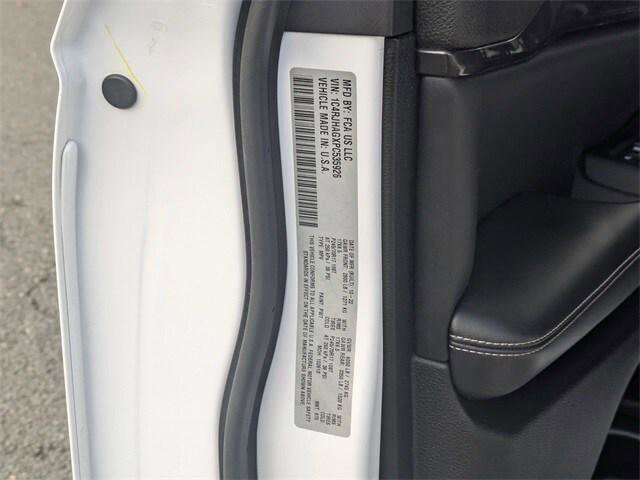 Certified 2023 Jeep Grand Cherokee Laredo image 38