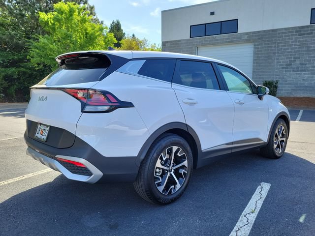 Certified 2025 Kia Sportage EX FWD image 4