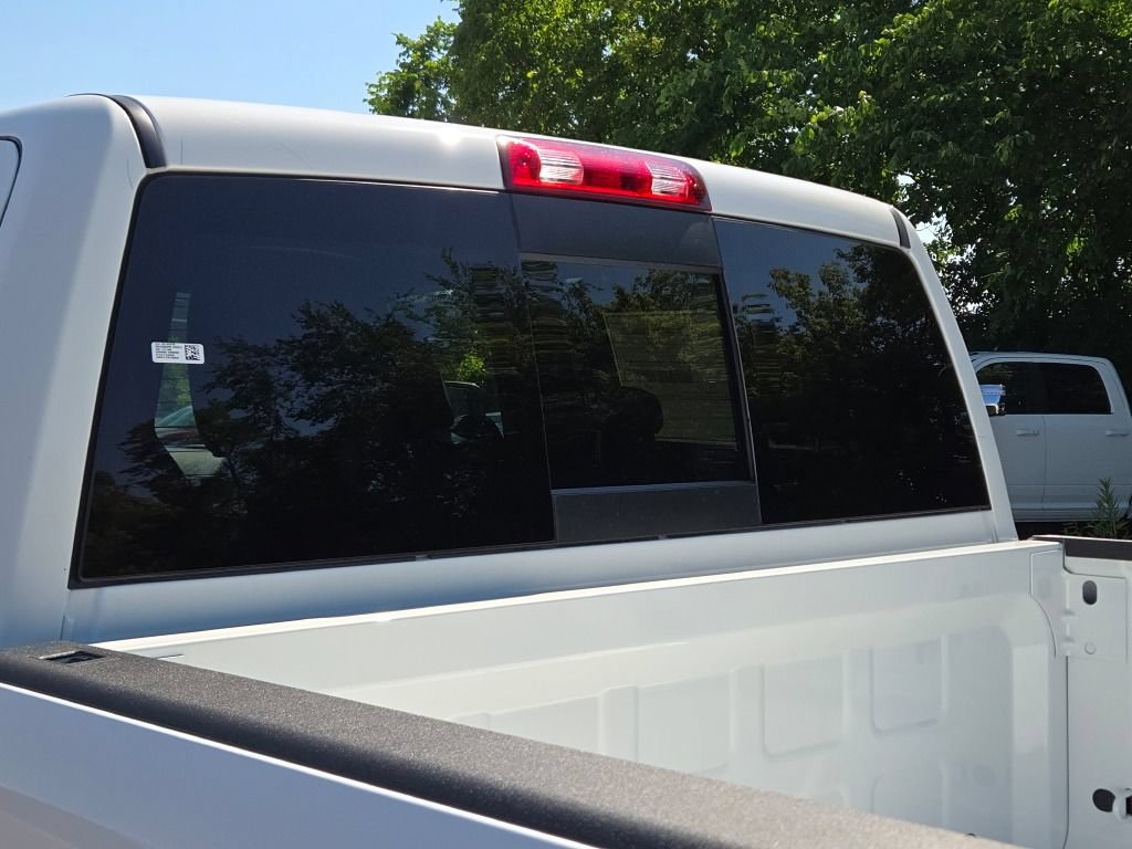 New 2026 RAM 2500 Laramie AWD/4WD image 23