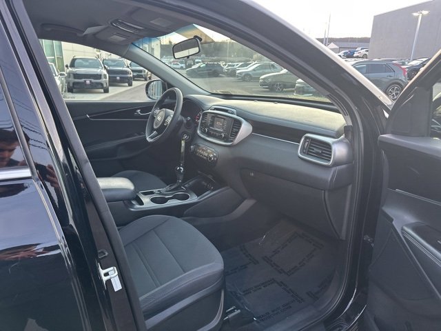 Used 2017 Kia Sorento LX image 17