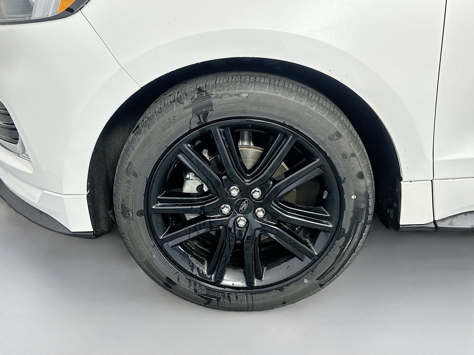 Used 2020 Ford Edge ST-Line FWD image 30