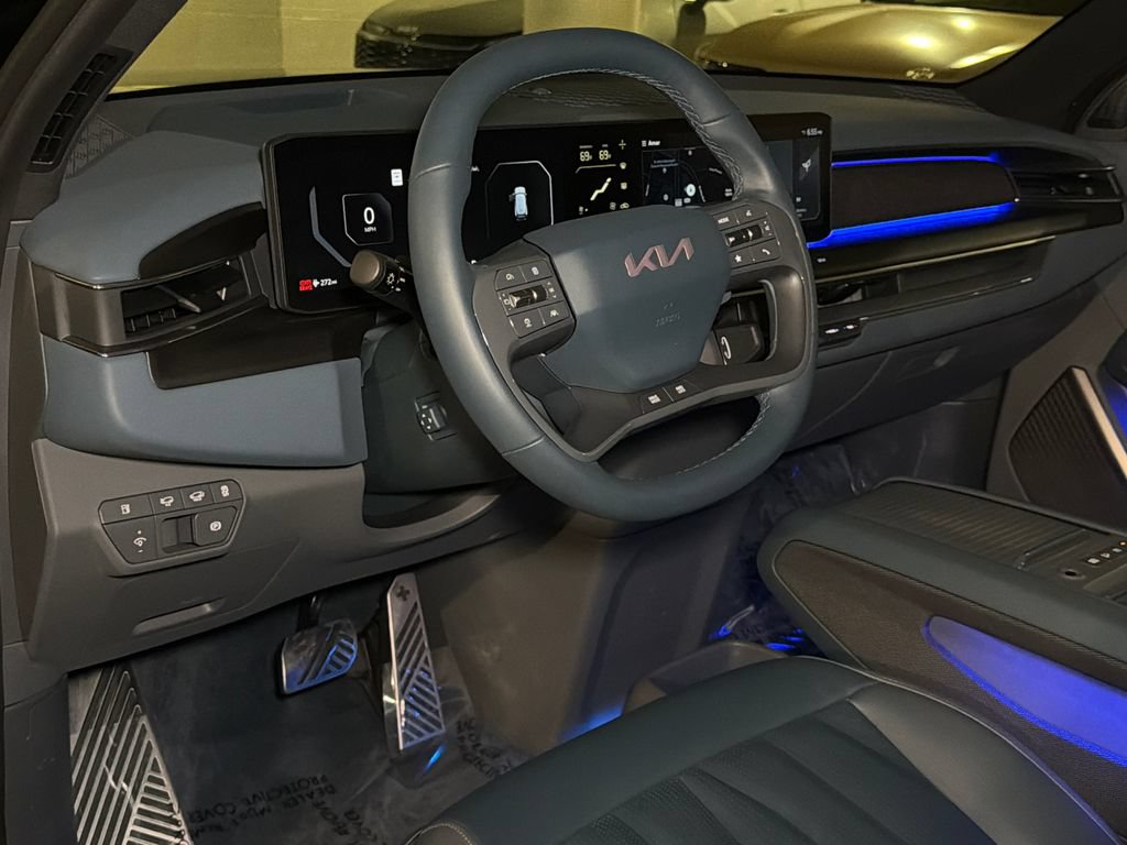Certified 2024 Kia EV9 GT-Line AWD/4WD image 24