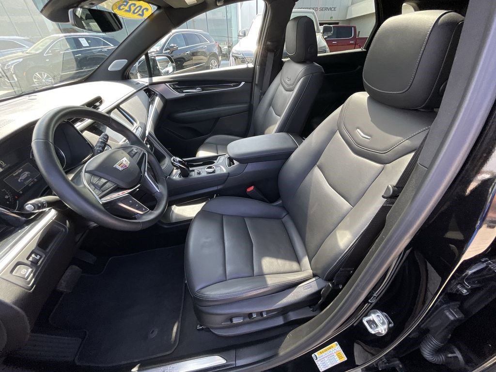 Certified 2025 Cadillac XT5 Premium Luxury image 22