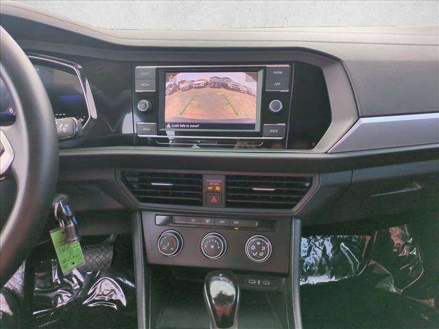 Used 2024 Volkswagen Jetta S image 14