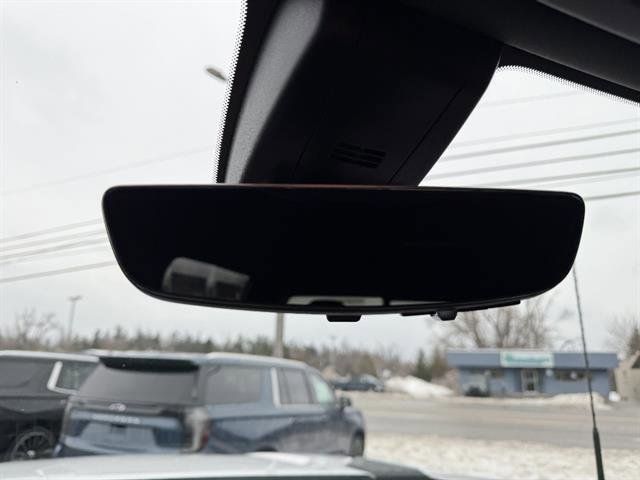 Used 2022 Chevrolet Silverado 3500 High Country image 71