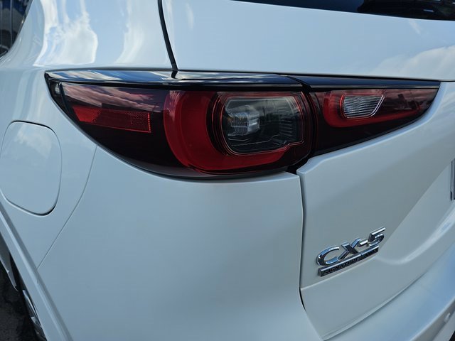 Used 2022 MAZDA CX-5 Signature image 36