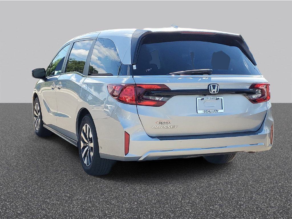 Certified 2025 Honda Odyssey EX-L image 2
