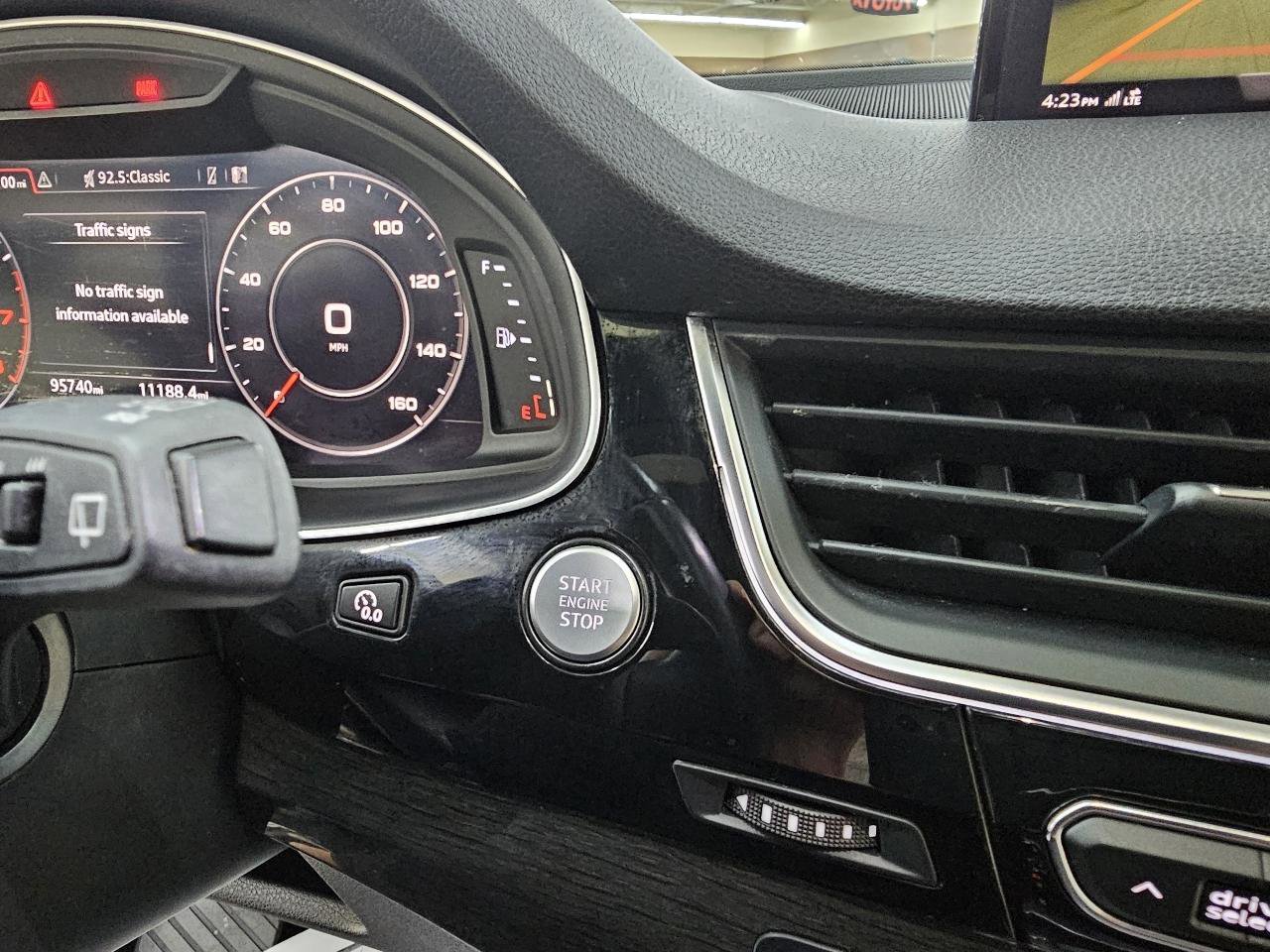 Used 2018 Audi Q7 3.0T Premium Plus w/ Premium Plus Package AWD/4WD image 40