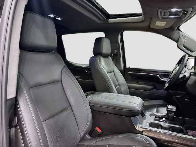 Used 2024 Chevrolet Silverado 1500 LTZ w/ LTZ Premium Package AWD/4WD image 22