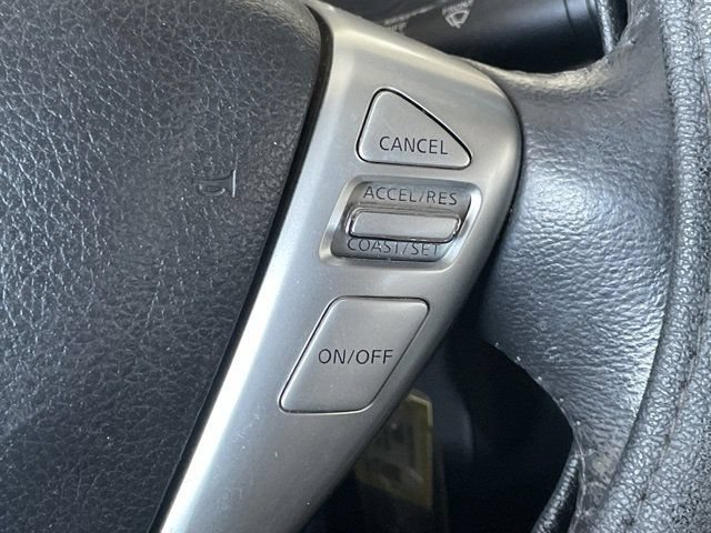 Used 2016 Nissan Versa Note SV FWD image 9