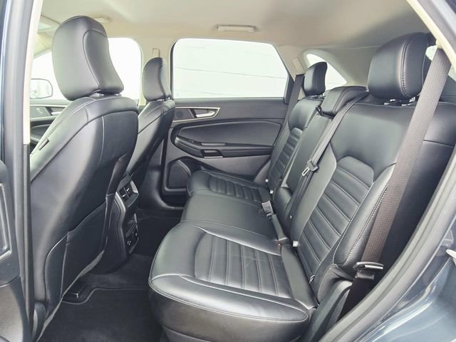 Used 2022 Ford Edge SEL w/ Convenience Package image 9
