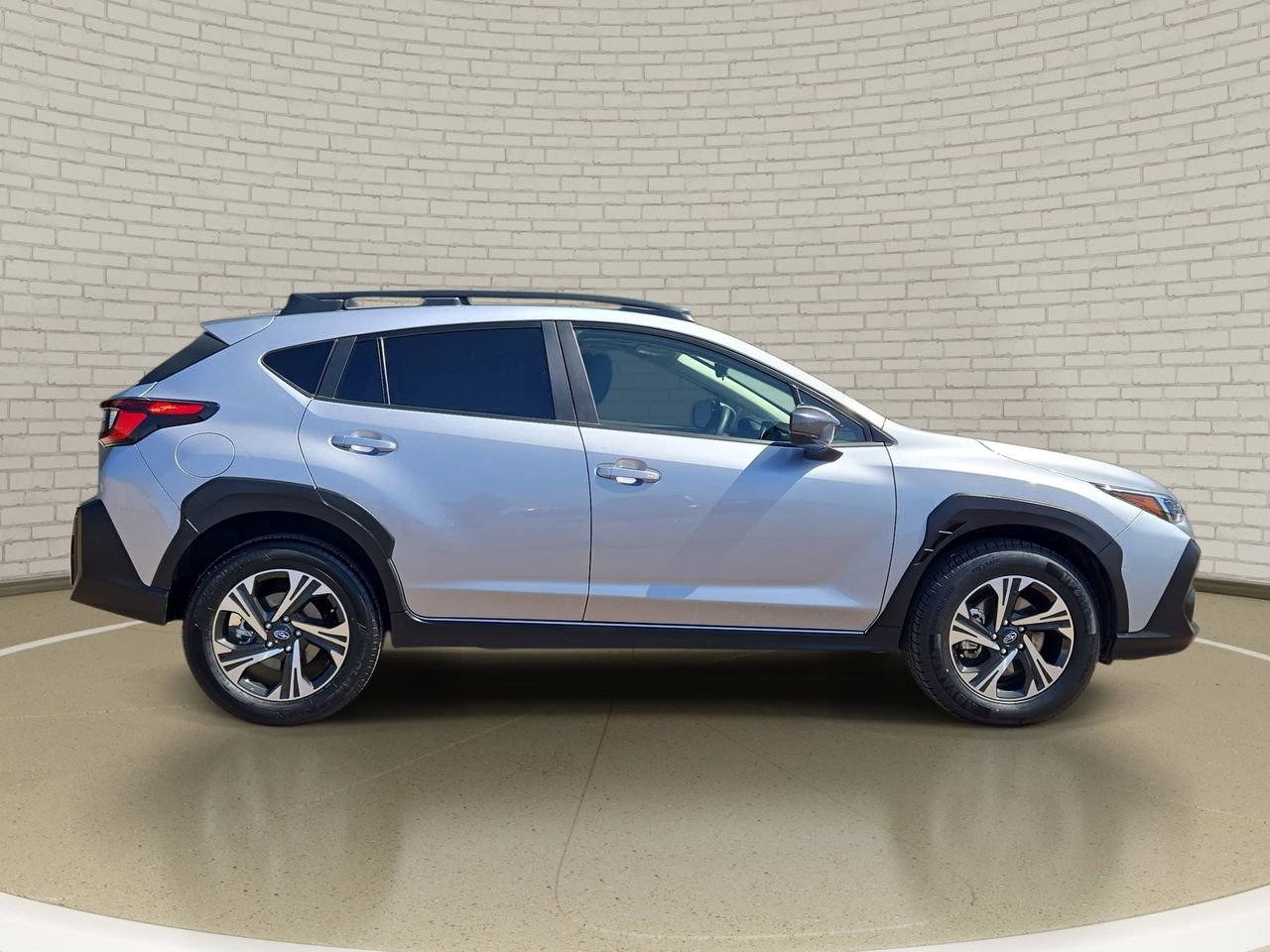 Used 2025 Subaru Crosstrek 2.0i Premium AWD/4WD image 4