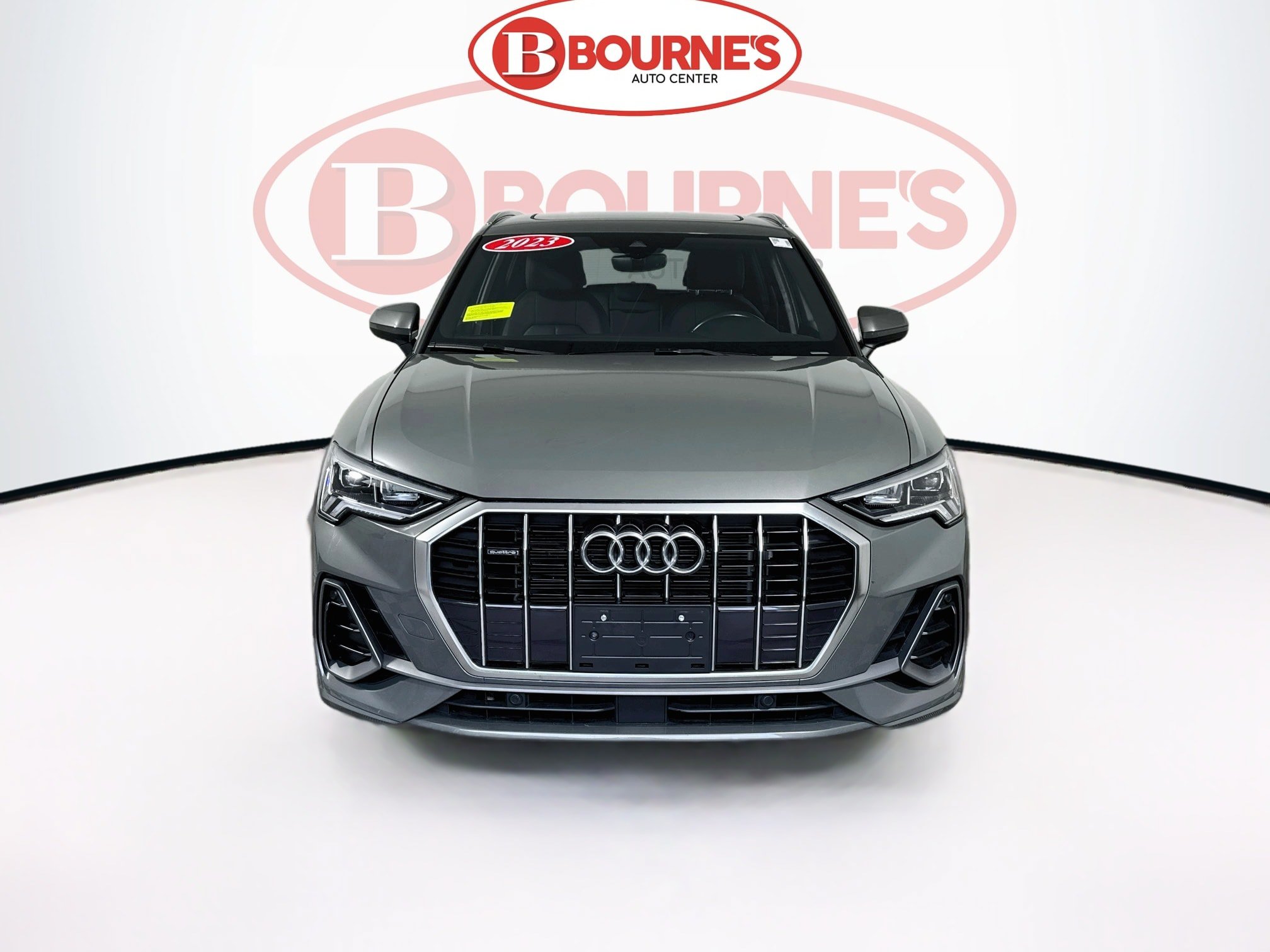 Used 2023 Audi Q3 2.0T Premium w/ Convenience Package AWD/4WD image 5