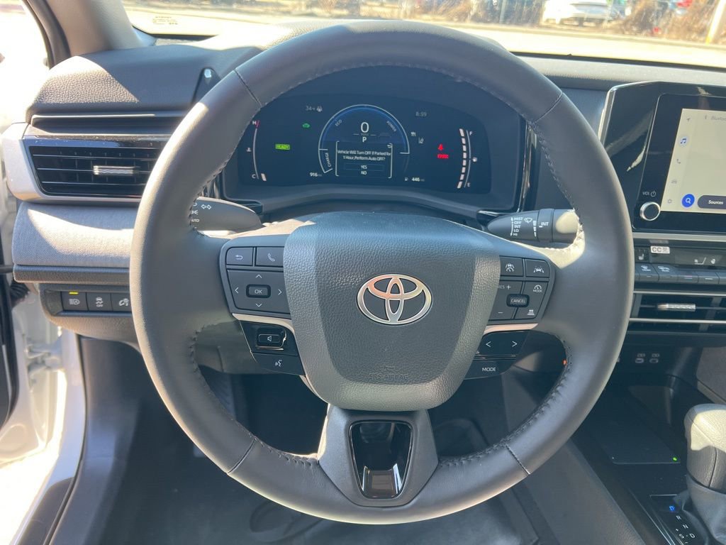 Used 2026 Toyota Camry LE w/ Convenience Package image 15