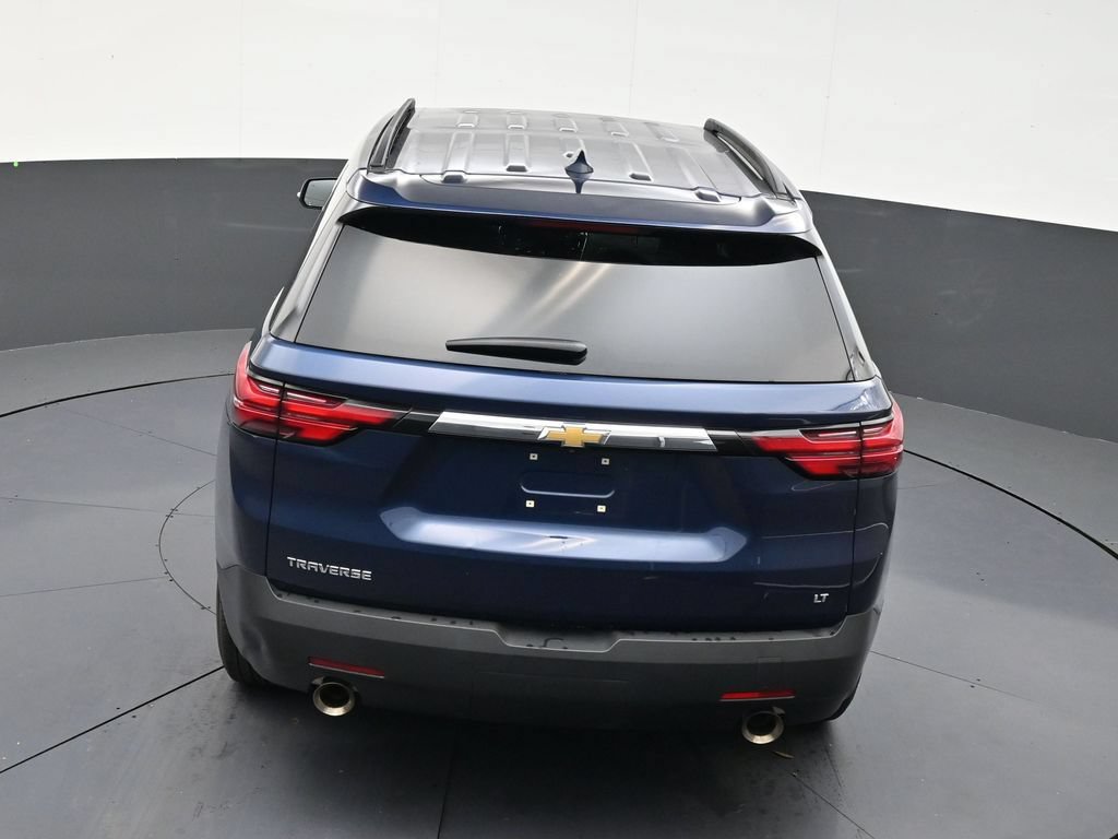 Used 2023 Chevrolet Traverse LT FWD image 15