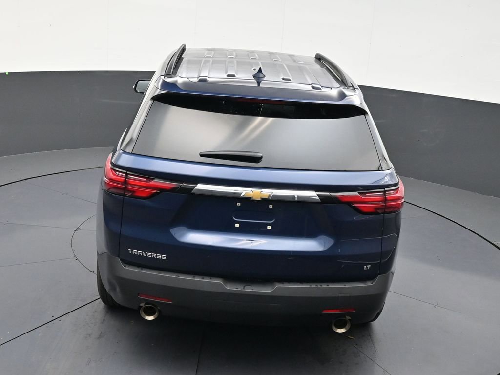 Used 2023 Chevrolet Traverse LT FWD image 15