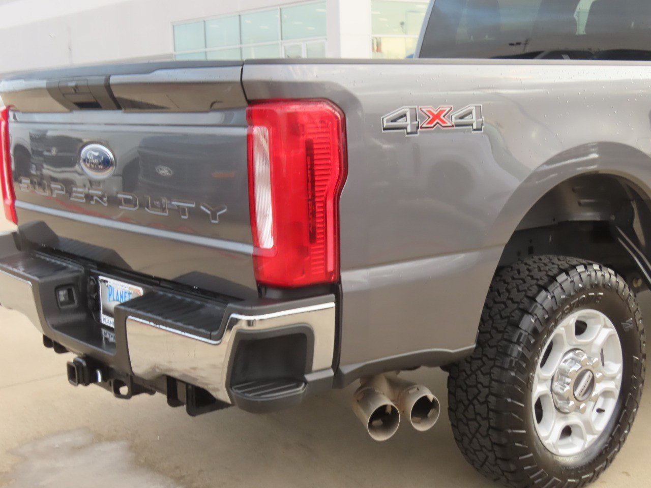 Used 2025 Ford F250 XLT AWD/4WD image 12