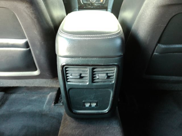 Used 2015 Chrysler 300 S AWD/4WD image 24