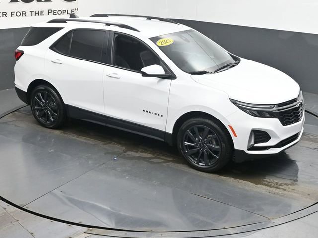 Used 2022 Chevrolet Equinox RS w/ LPO, Floor Liner Package image 37