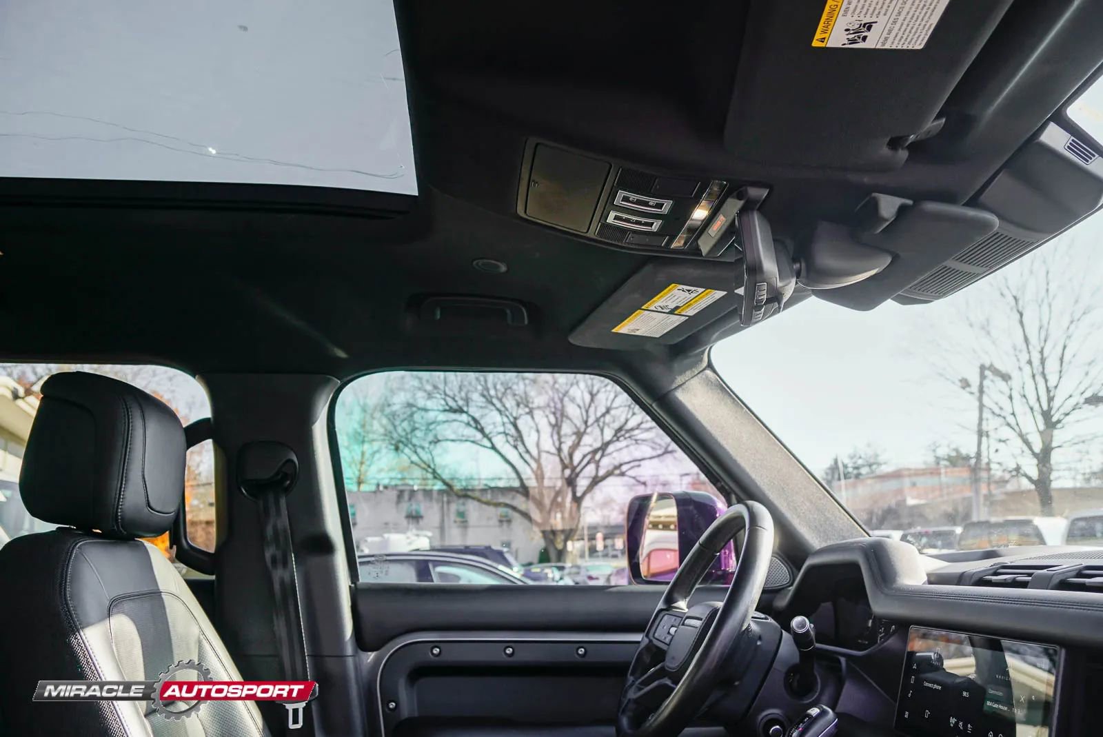 Used 2020 Land Rover Defender 110 X image 31