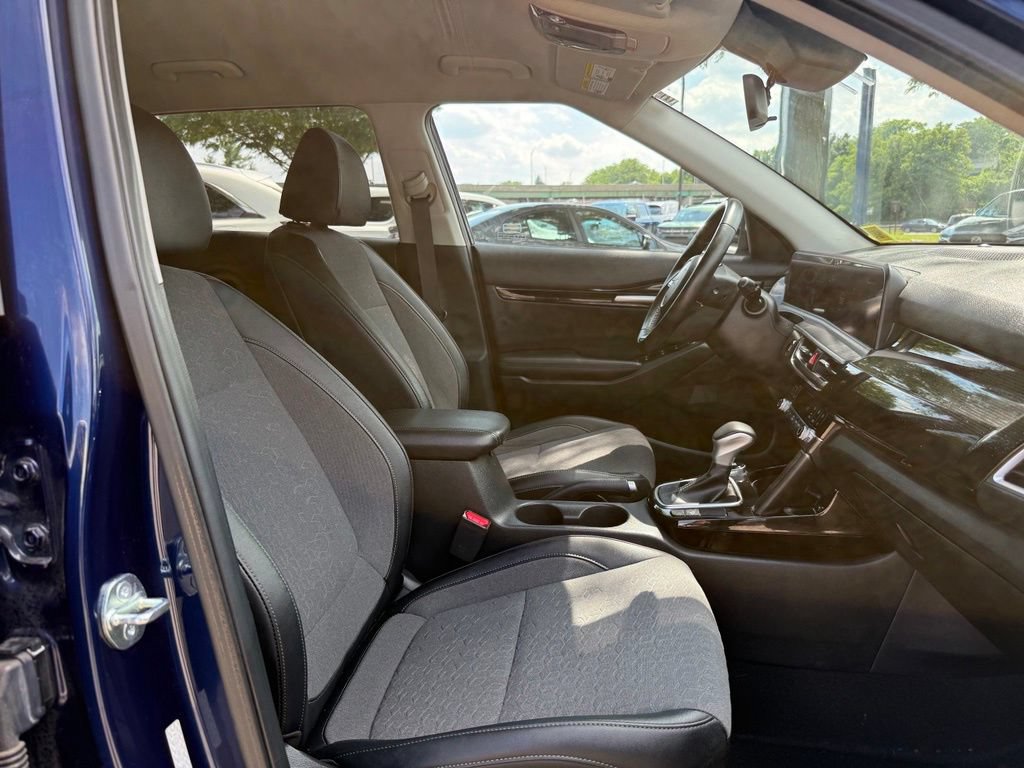 Used 2024 Kia Seltos S FWD image 29