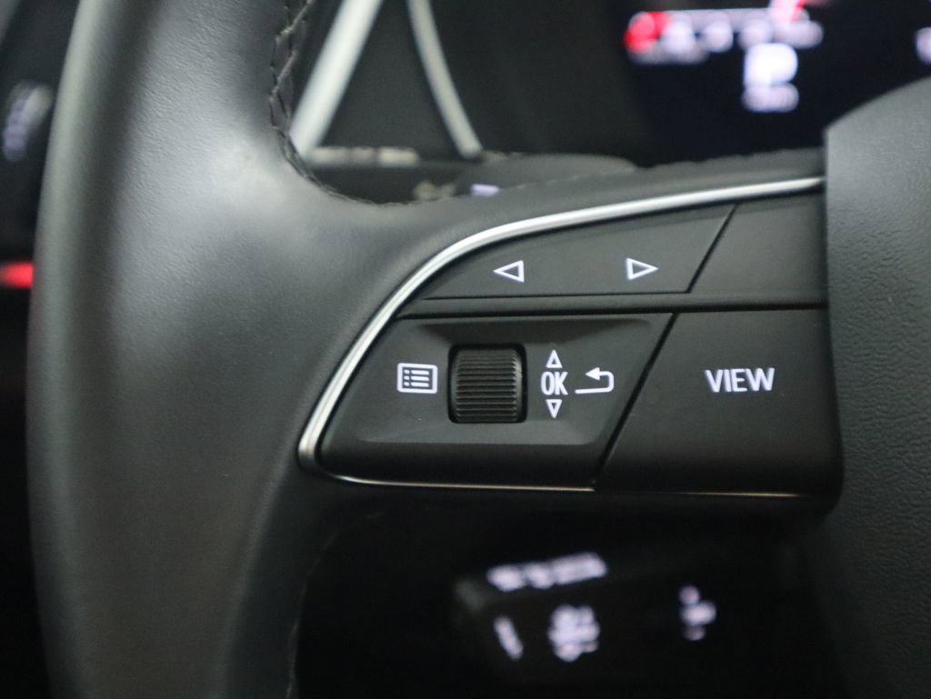 Certified 2025 Audi Q5 2.0T Premium Plus w/ Premium Plus Package image 11