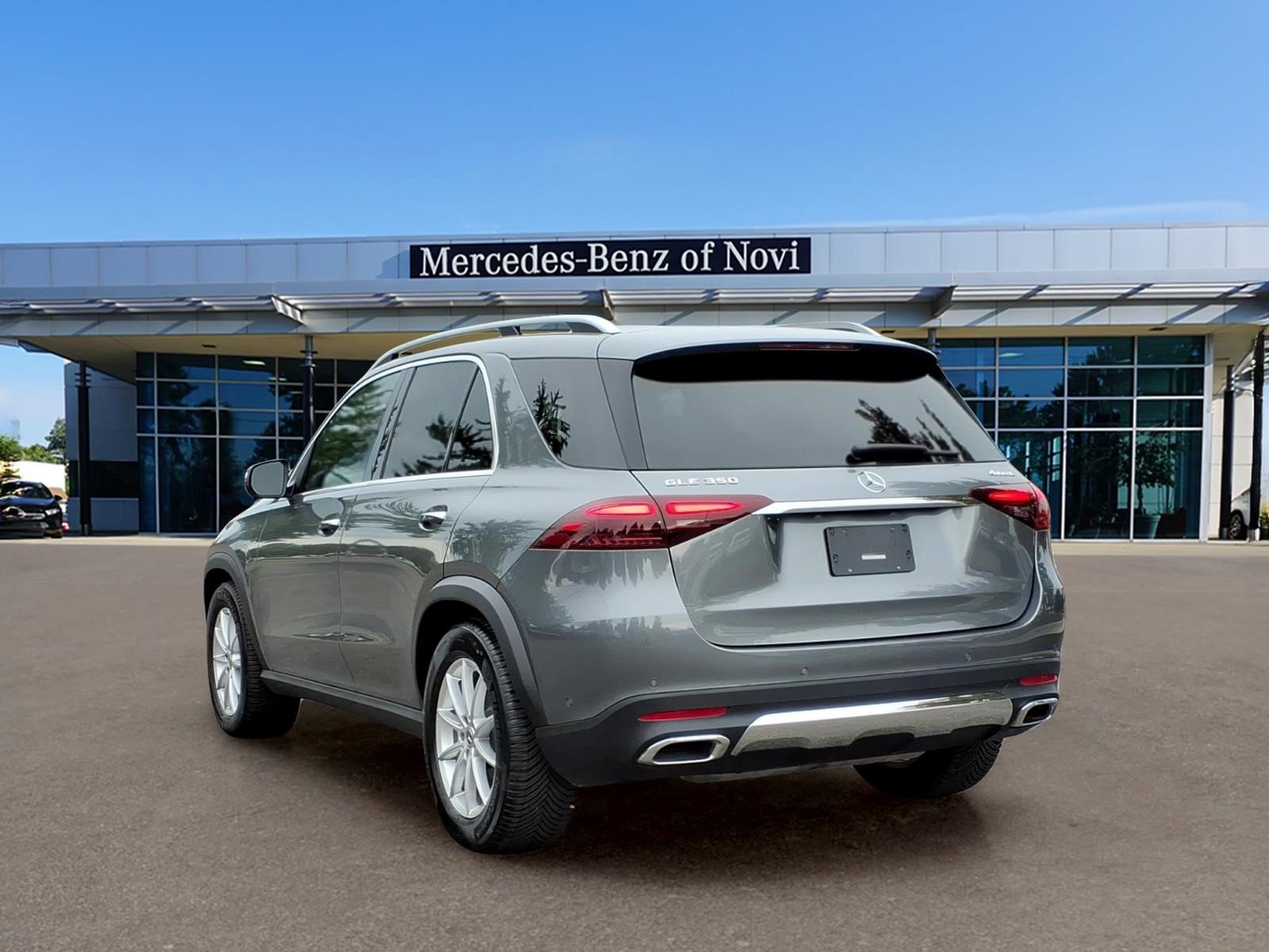 Certified 2026 Mercedes-Benz GLE 350 4MATIC image 3