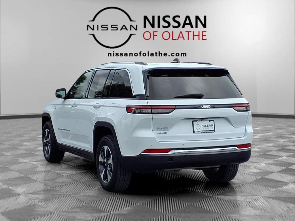 Used 2024 Jeep Grand Cherokee Limited 4xe AWD/4WD image 3