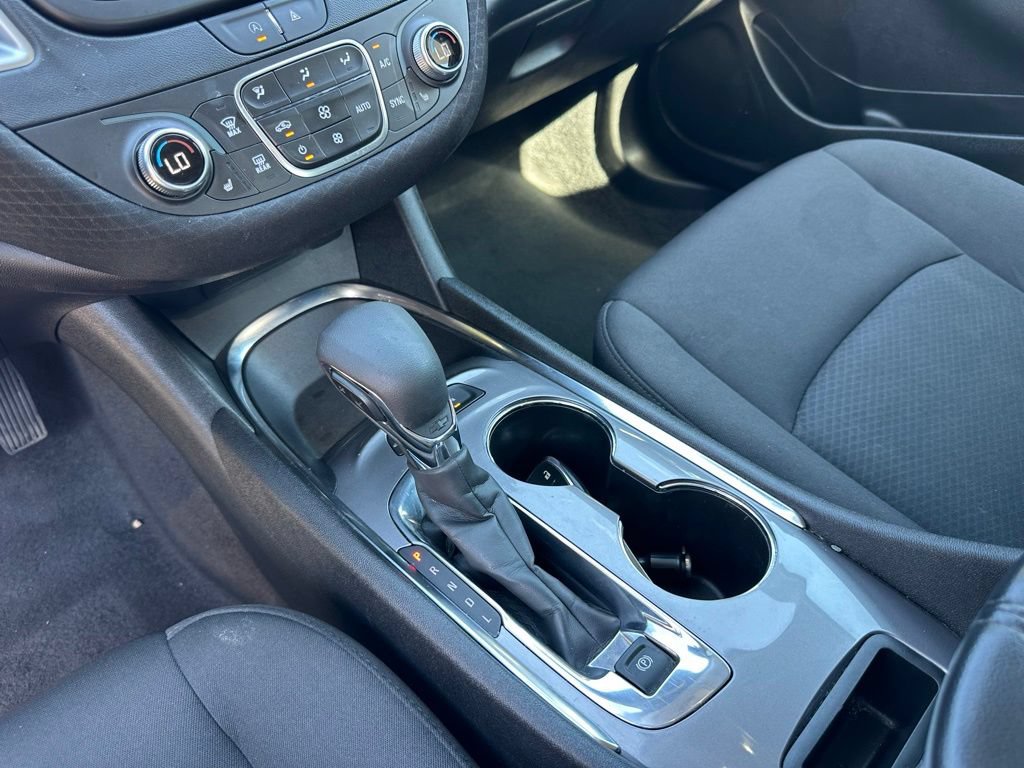 Used 2024 Chevrolet Malibu LT FWD image 30