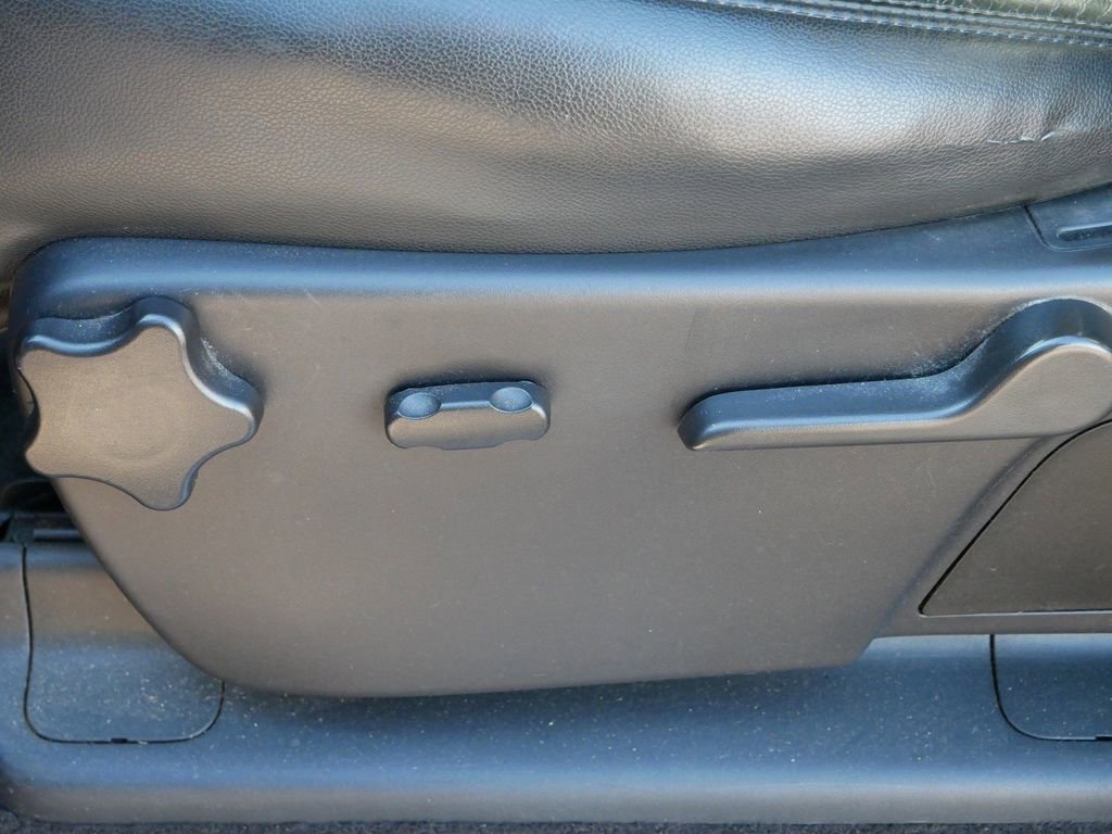 Used 2014 Chevrolet Silverado 3500 LT w/ Interior Plus Package image 17