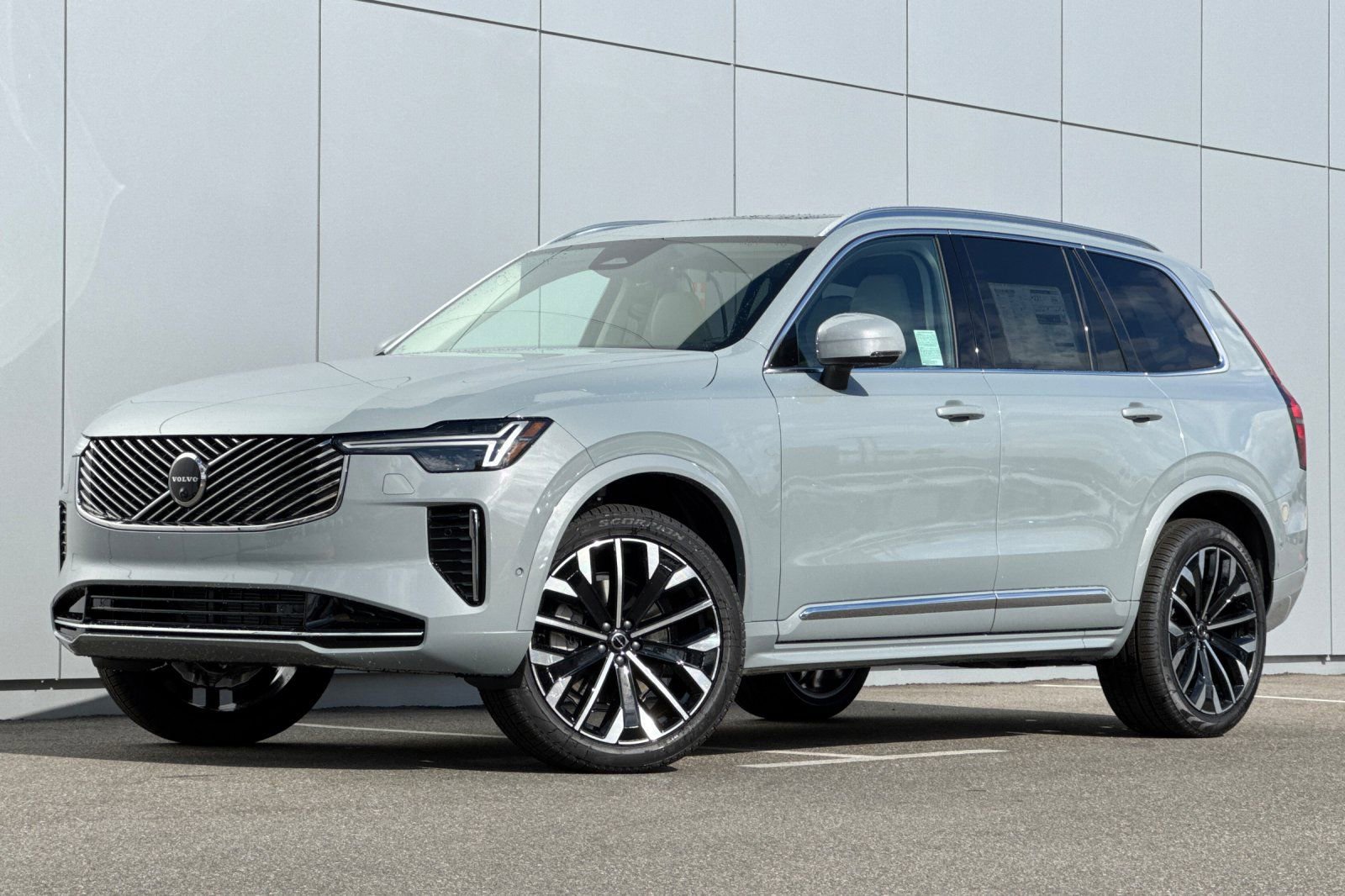 New 2026 Volvo XC90 B6 Ultra w/ Protection Package AWD/4WD image 1