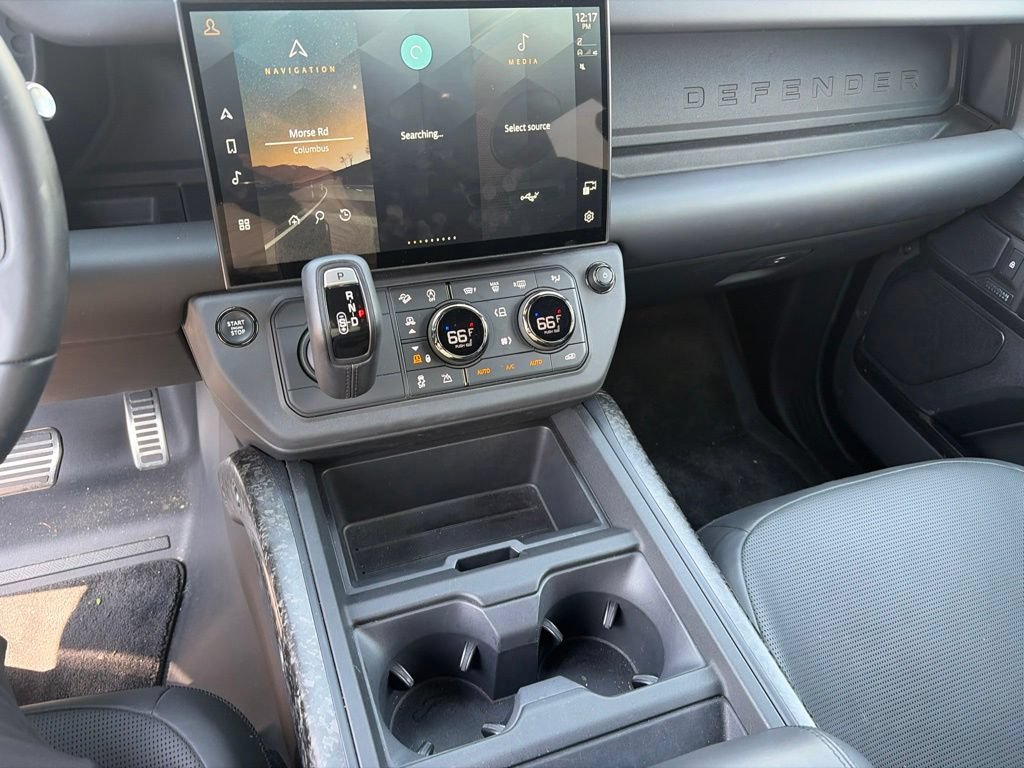 Certified 2026 Land Rover Defender 110 OCTA AWD/4WD image 17