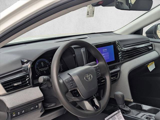 Used 2025 Toyota Camry LE FWD video 3