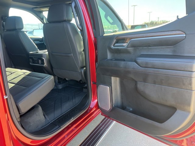 Used 2023 Chevrolet Silverado 1500 High Country w/ High Country Premium Package image 44
