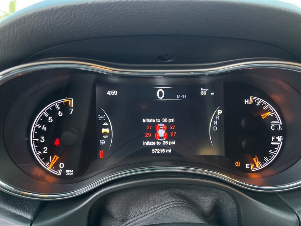 Used 2022 Jeep Grand Cherokee Laredo E image 25