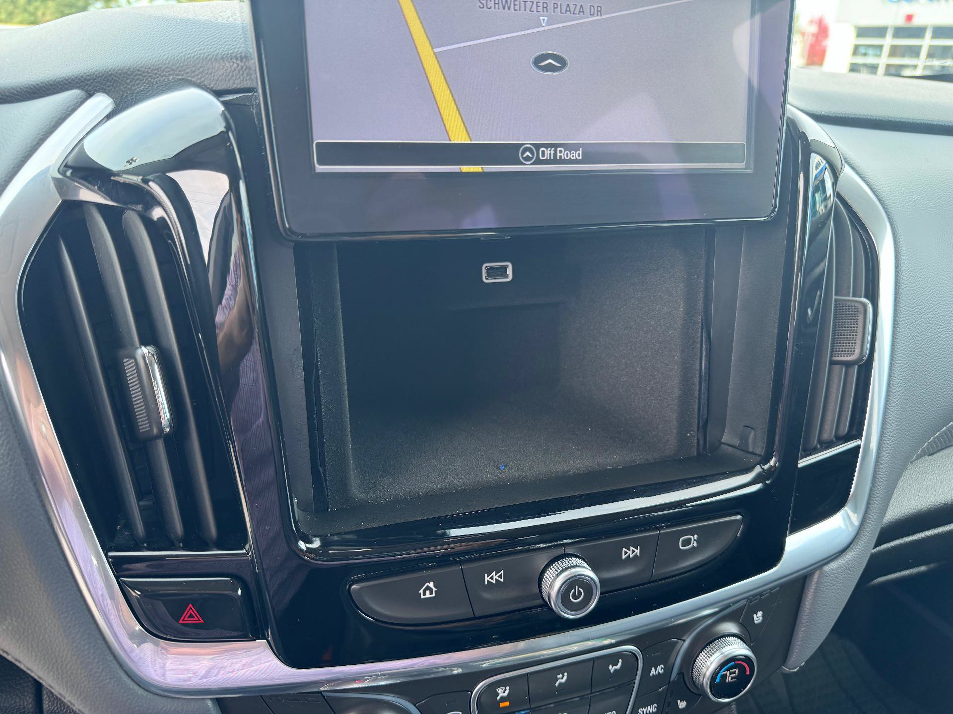 Used 2019 Chevrolet Traverse Premier w/ LPO, Floor Liner Package AWD/4WD image 40