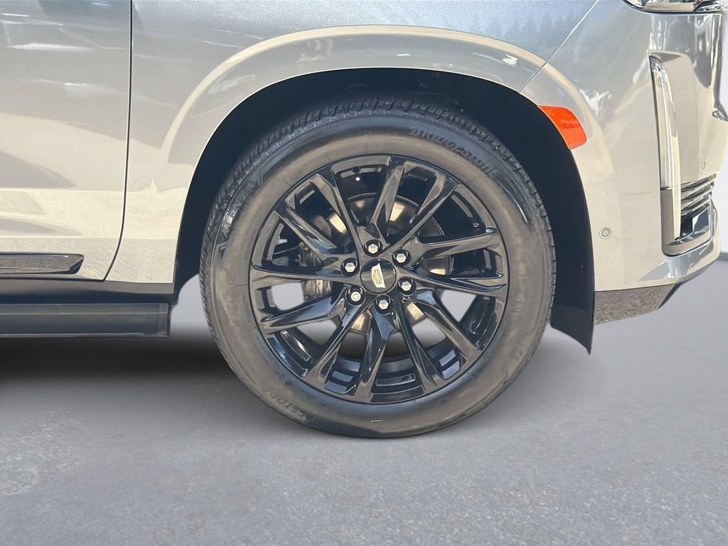 Certified 2022 Cadillac Escalade Sport w/ Touring Package AWD/4WD image 35